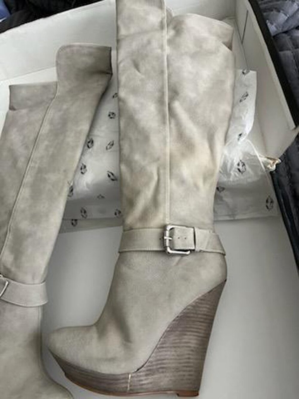 Colin Stuart Platform Boot - Picture 4 of 6